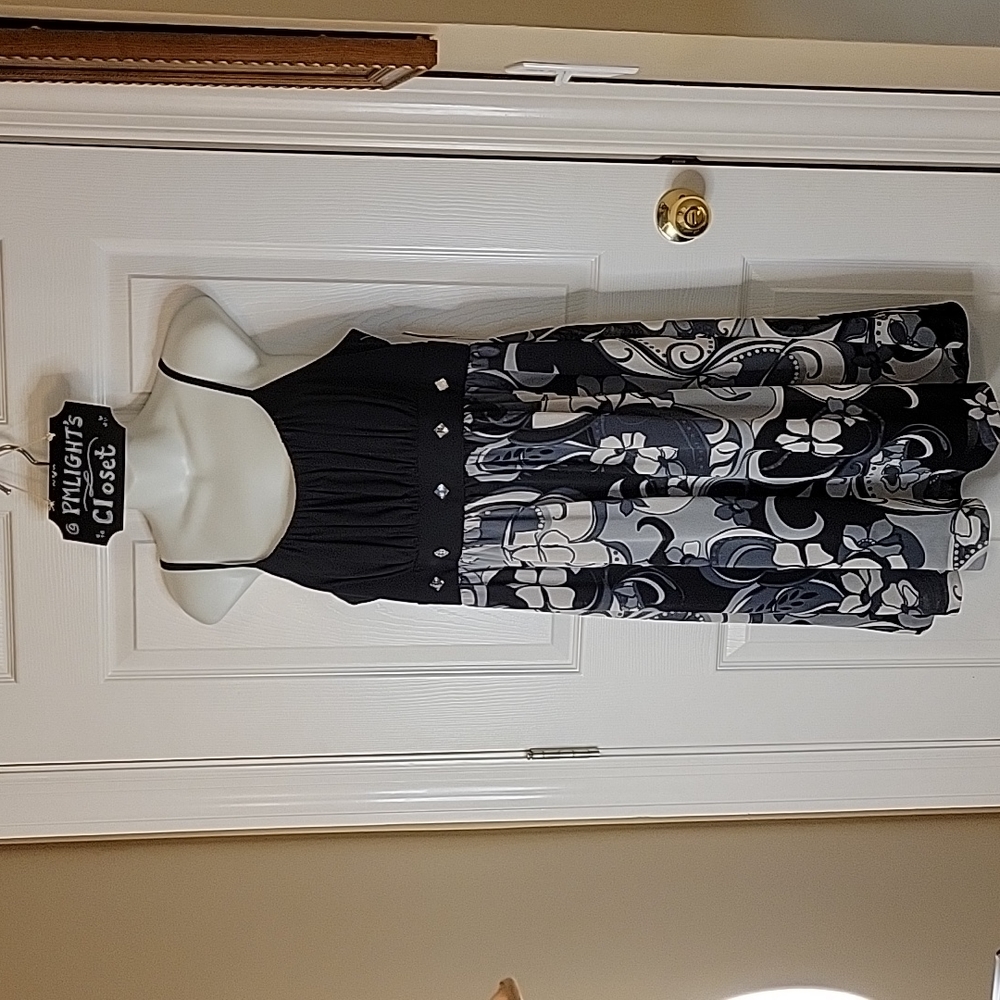 Dress Barn 12 Dress Black Gray Straps New Beaded Sundress